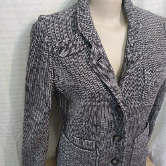 Banana Republic Jackets & Blazers - Banana Republic Grey Coat.
